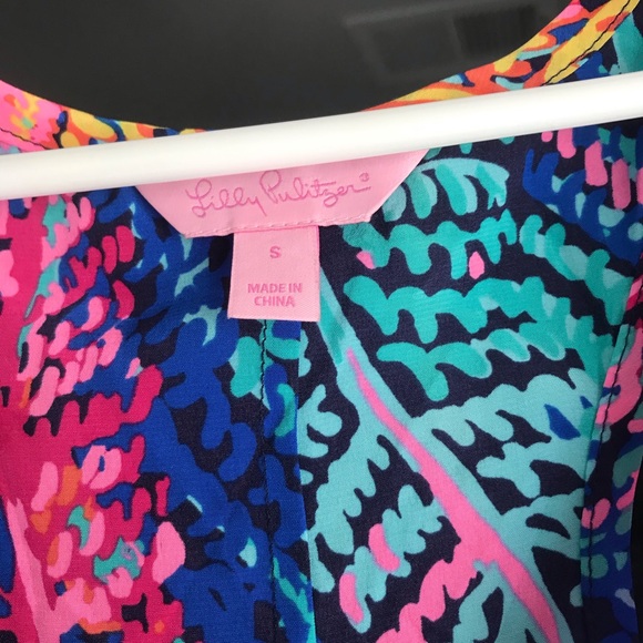 Lily Pulitzer slip on dress - Picture 2 of 2